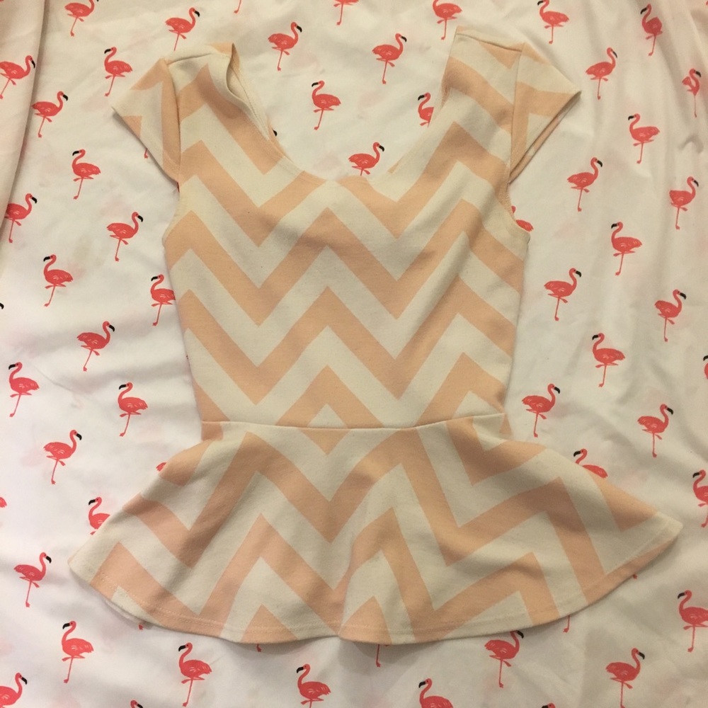 Chevron Top